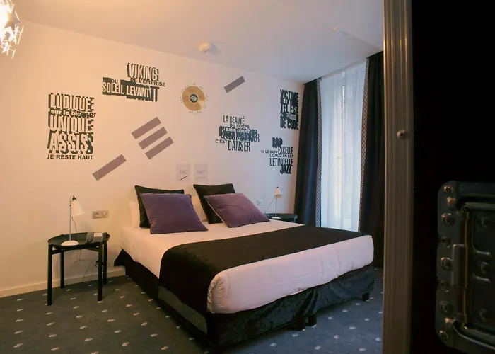 Hotel Du Triangle D'Or Parijs